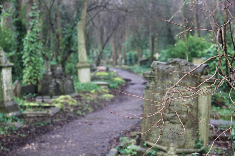 Highgate Cemetery_26
